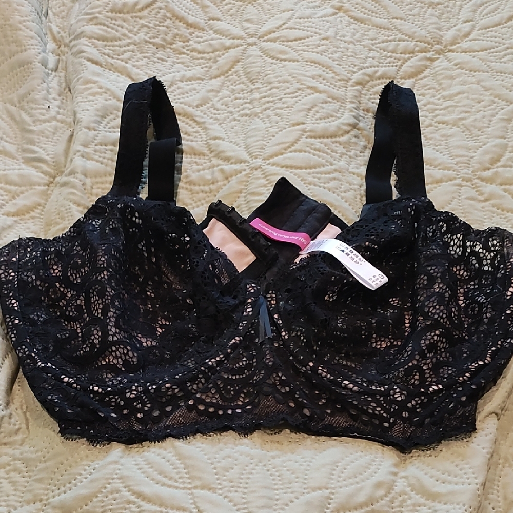Elegant Black Lace Bra